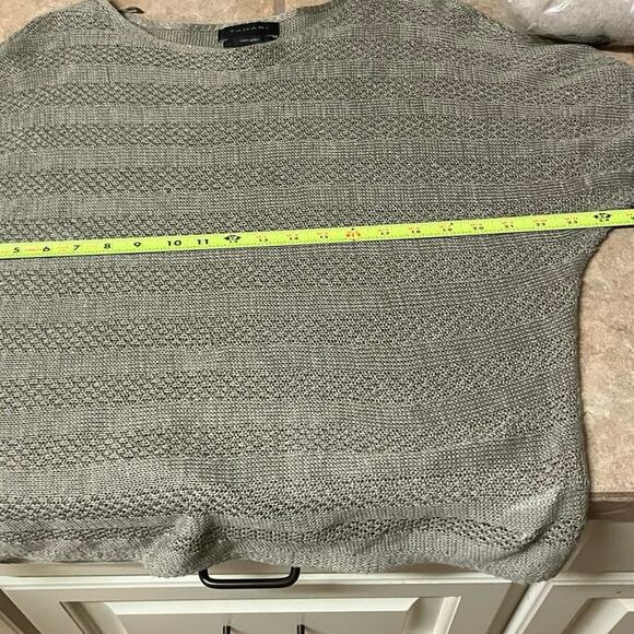 TAHARI 100% Linen Top Boho Taupe Gray Brown Medium BOHO 3/4 Sleeve - Picture 9 of 10